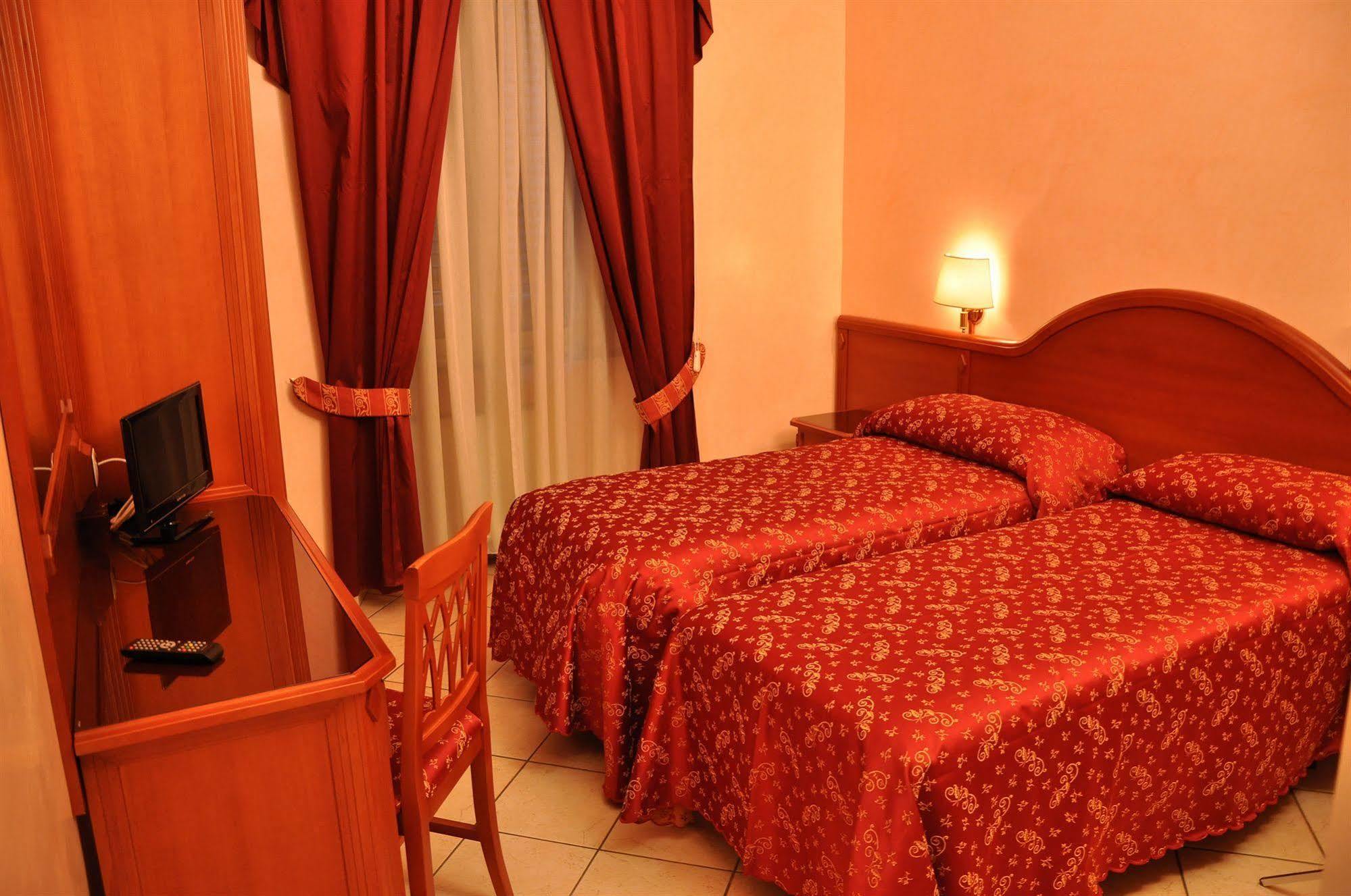 Albergo Sandra Roma Exterior foto