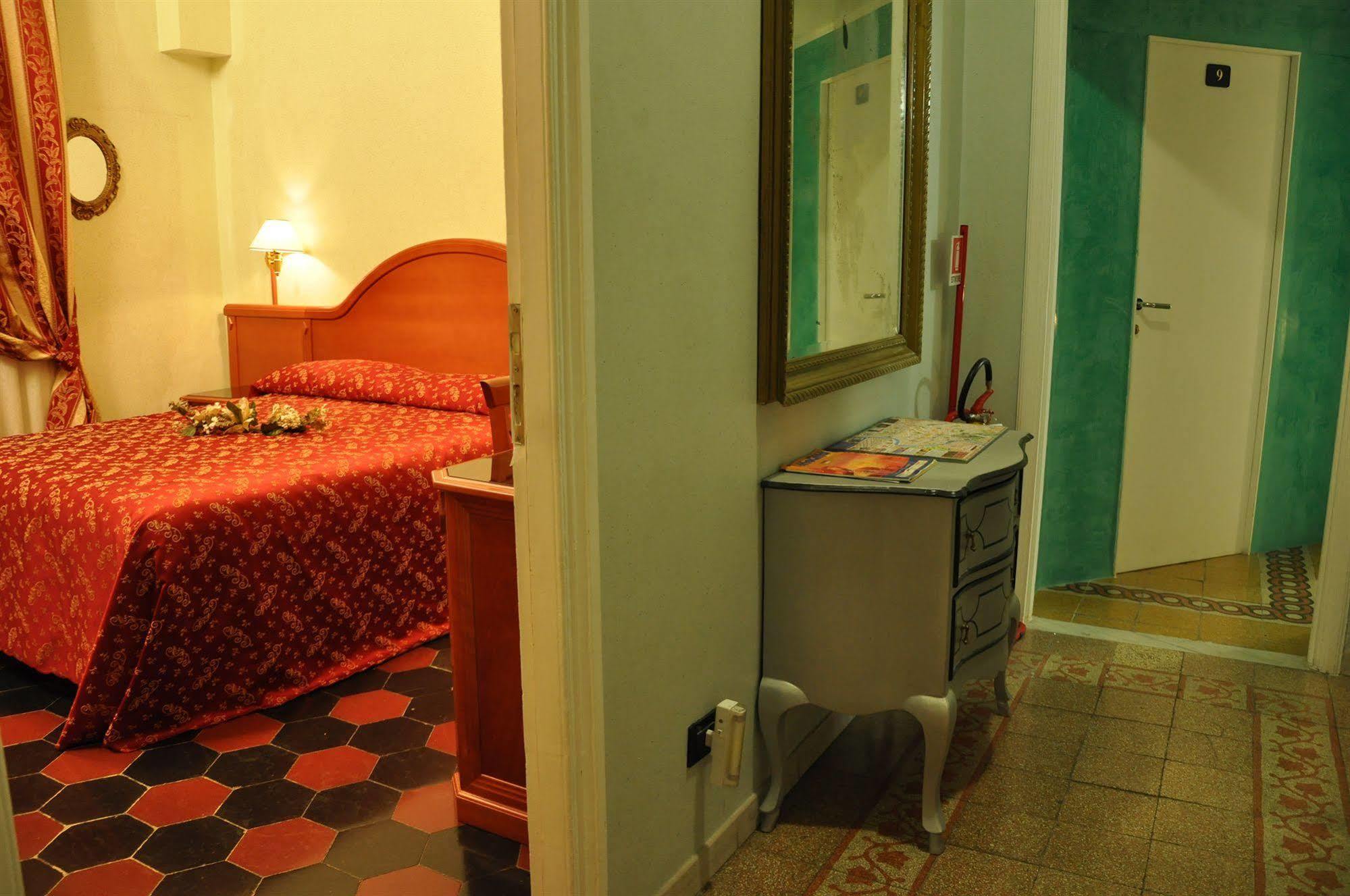 Albergo Sandra Roma Exterior foto